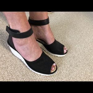 Fly London sandals. Size 40